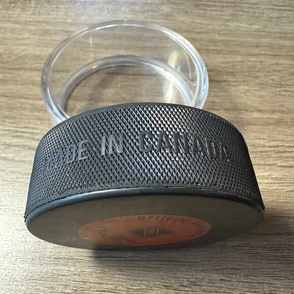 1990’s Detroit Red Wings Darren McCarty Autographed Official Game Hockey Puck - Picture 3 of 5